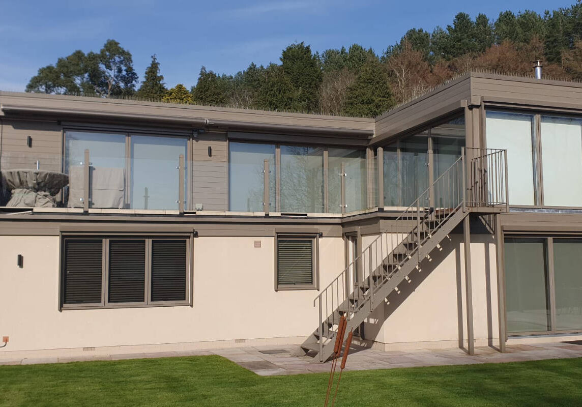 The court house external blinds installation project